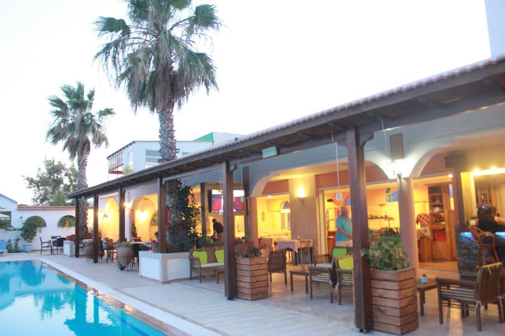 Faliraki Bay Bagian luar foto